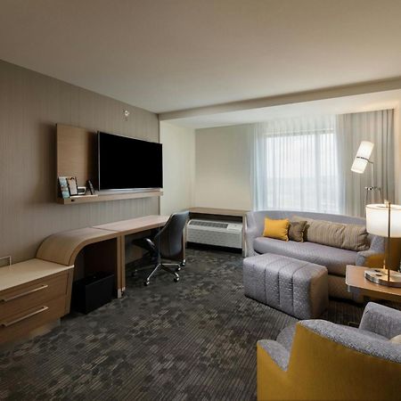 Courtyard By Marriott Russellville Exteriör bild