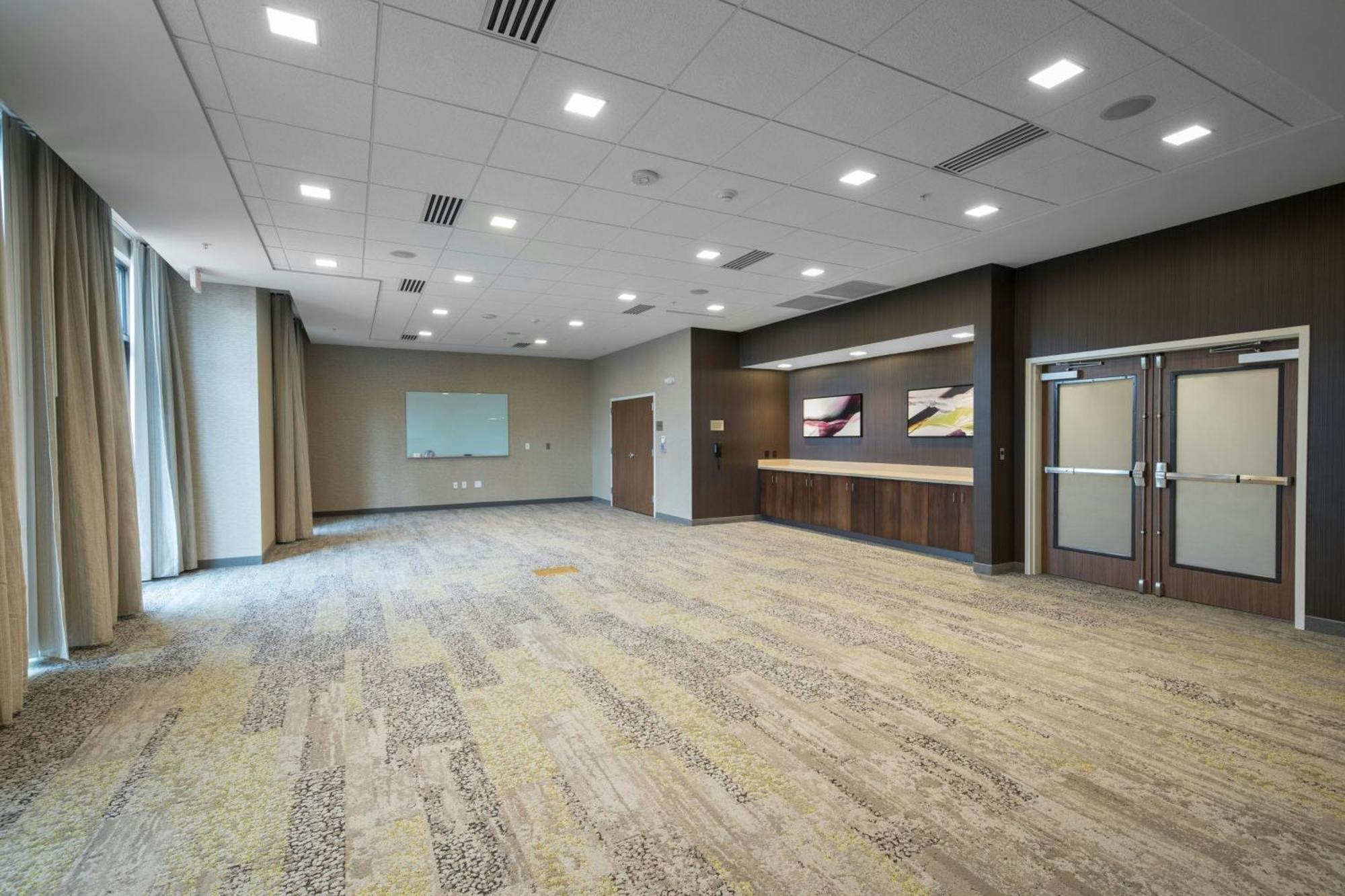 Courtyard By Marriott Russellville Exteriör bild