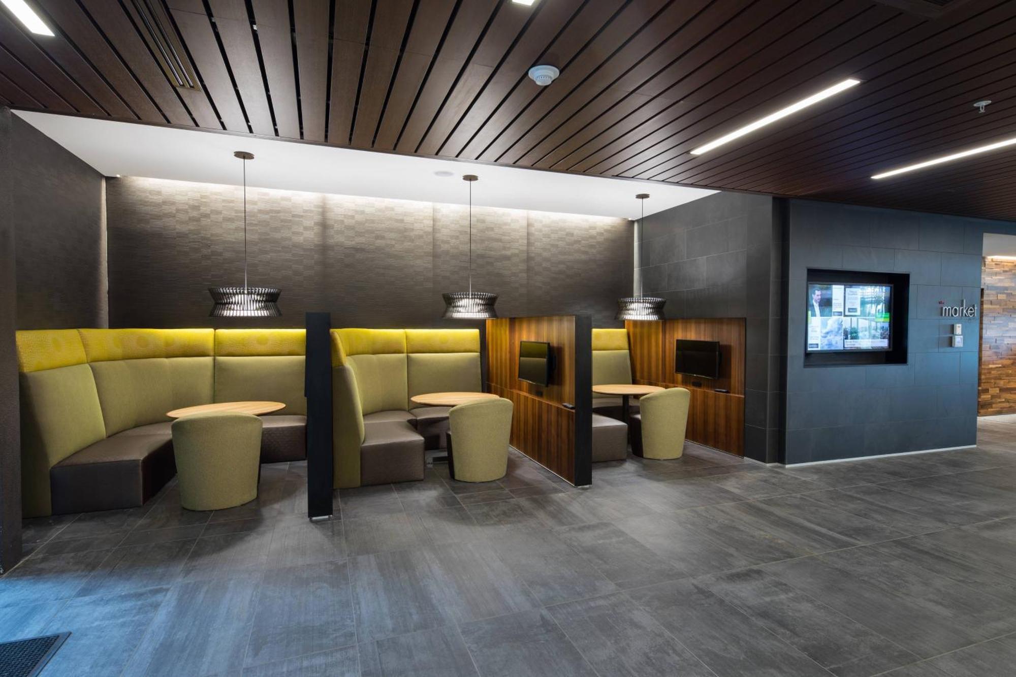 Courtyard By Marriott Russellville Exteriör bild