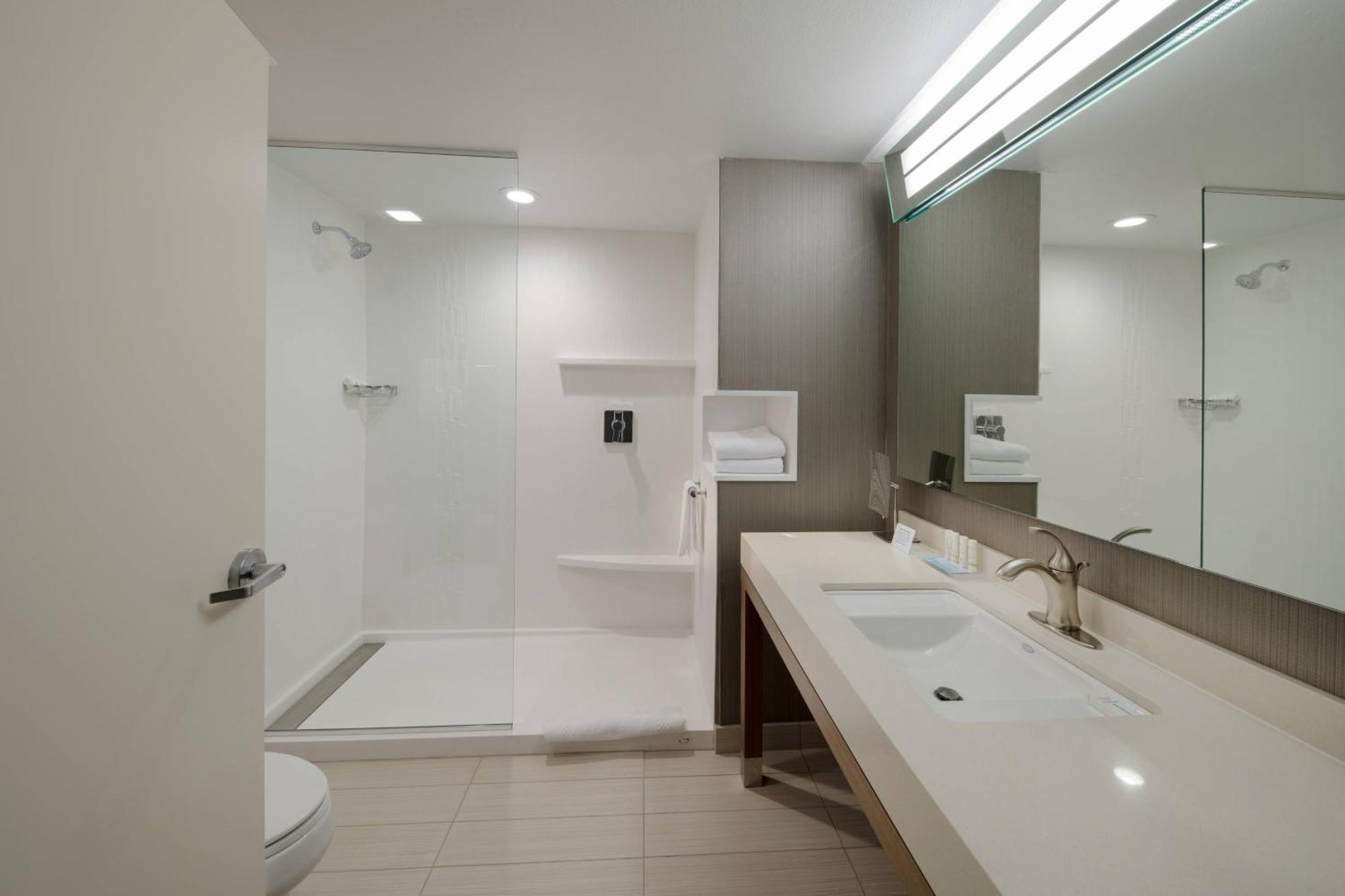 Courtyard By Marriott Russellville Exteriör bild
