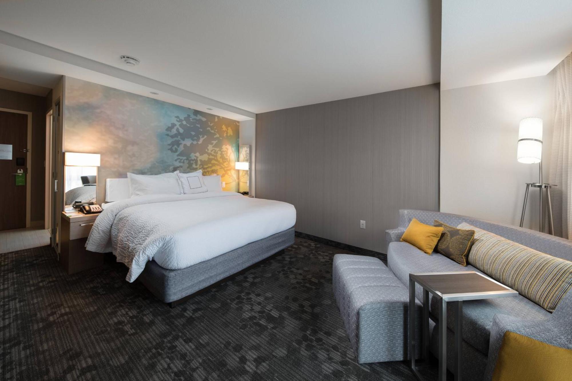Courtyard By Marriott Russellville Exteriör bild